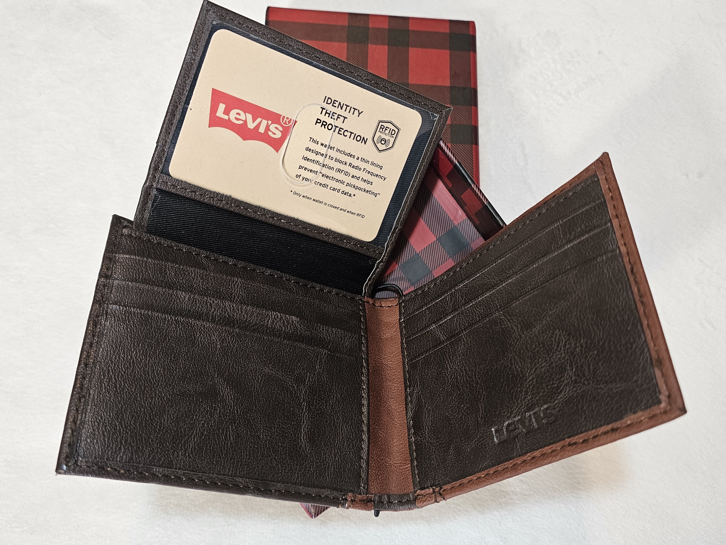Cartera Levi's