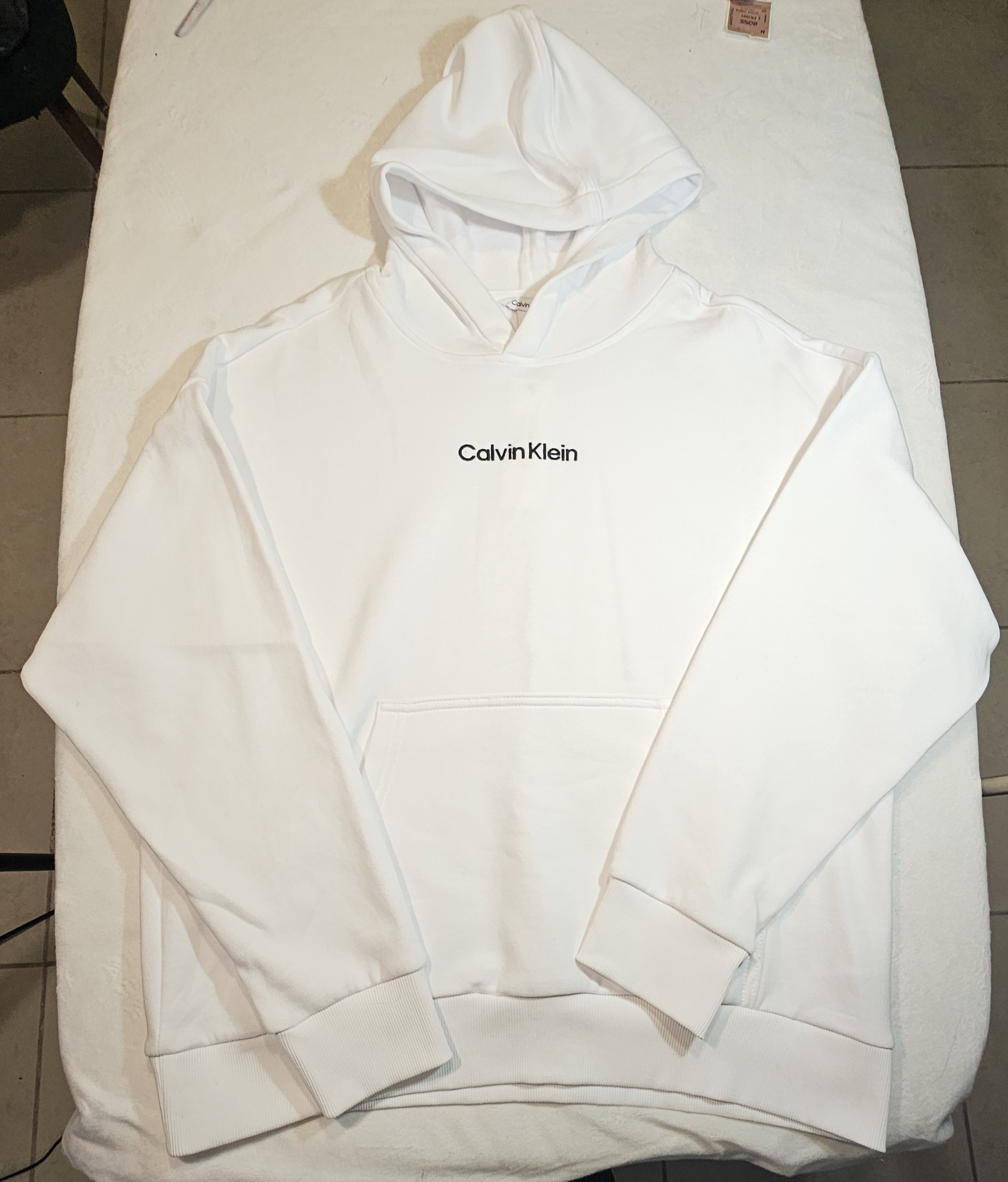 Sudadera Calvin Klein blanca